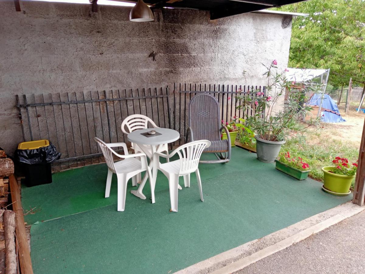 Saint-Andre-le-Gaz Villa Detente Dauphinoise מראה חיצוני תמונה